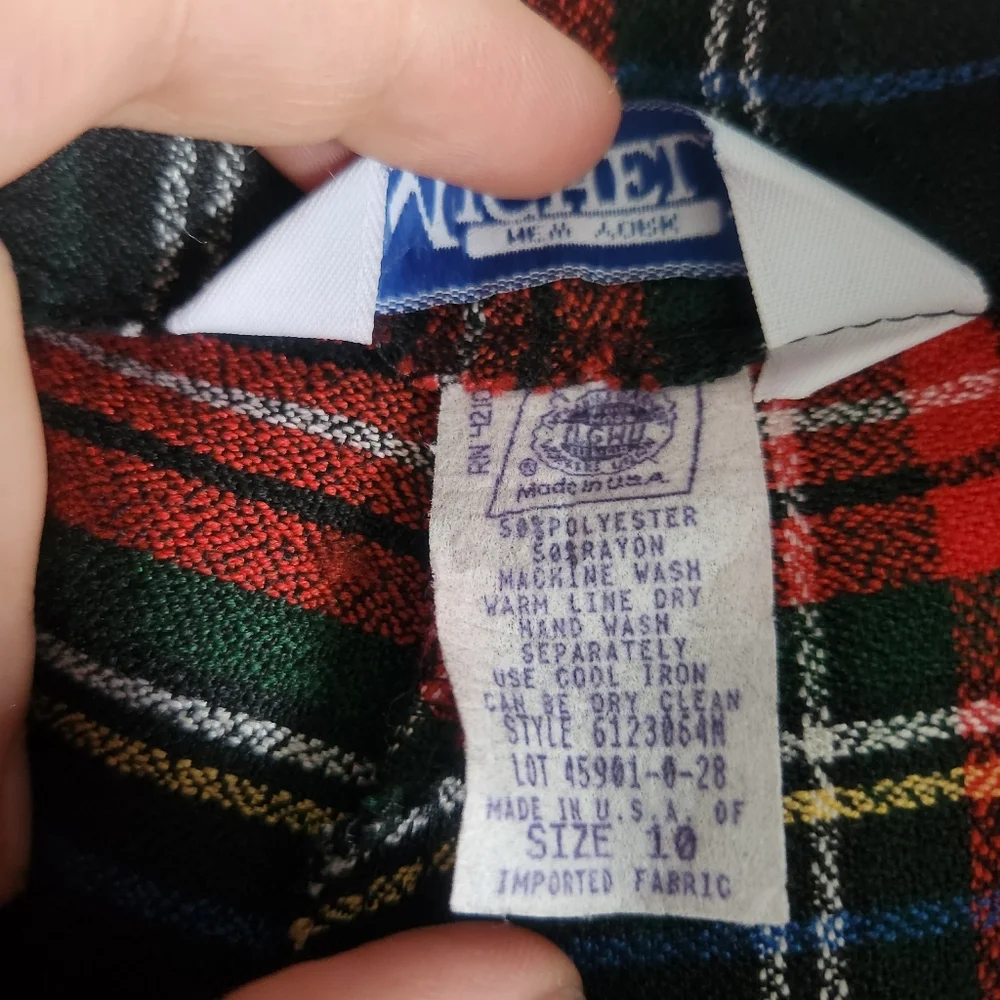 Vintage Michelle New York Plaid Holiday Print 10